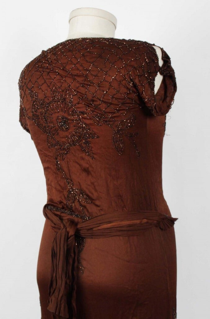 Chatham-Sisters-Lot-Vaudeville-Dress-Metal-Handbag-Signed-Contract-Ephemera-etc-151598871132-2-677×1024 Chatham-Sisters-Lot-Vaudeville-Dress-Metal-Handbag-Signed-Contract-Ephemera-etc-151598871132-2-677×1024