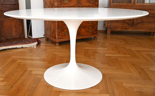Knolls Saarinen Dining Table - 60" Round- 2019