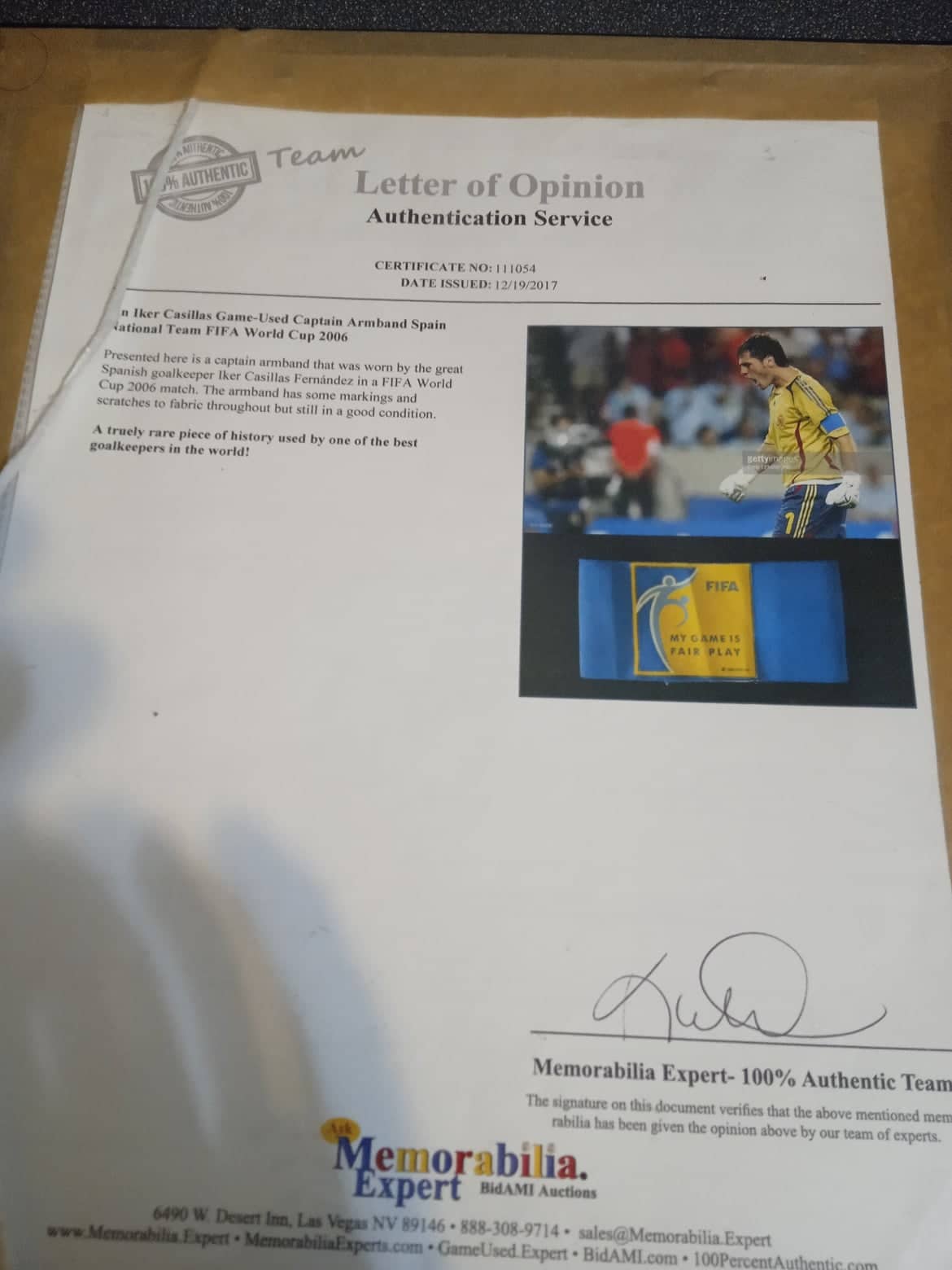 world-cup-armband-cert-full