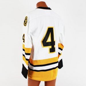 bobby orr signed bruins jersey