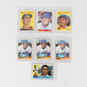 Los Angeles Dodgers Topps Baseball (7) Card Lot feat. (6) 1958-65 Sandy Koufax & '66 Don Drysdale
