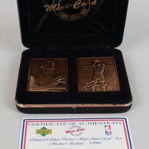 1996 Chicago Bulls - Michael Jordan LE Bronze Mini Mint Card Set 1122/5000
