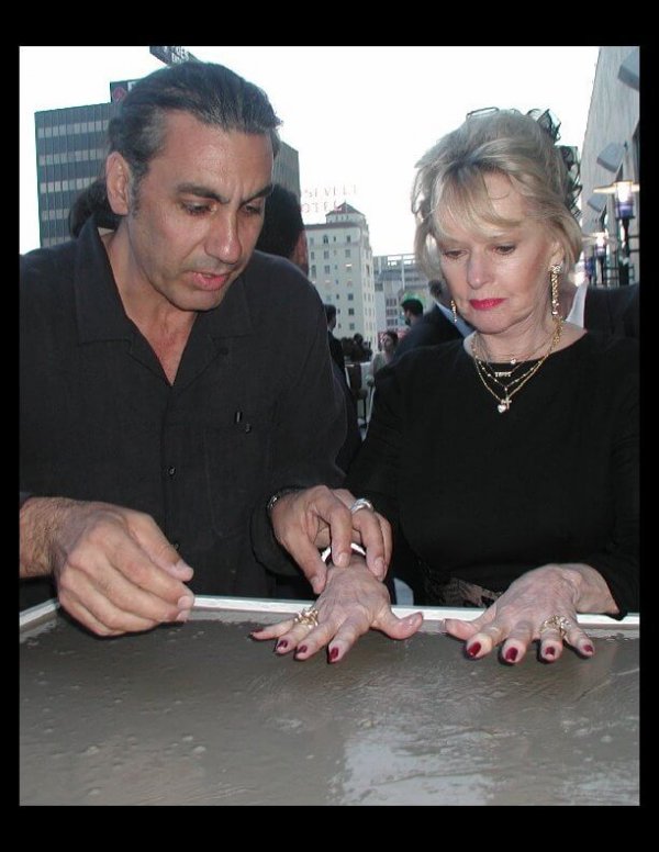 Tippi Hendren Signed & Inscribed Original Cast of Concrete Handprint by