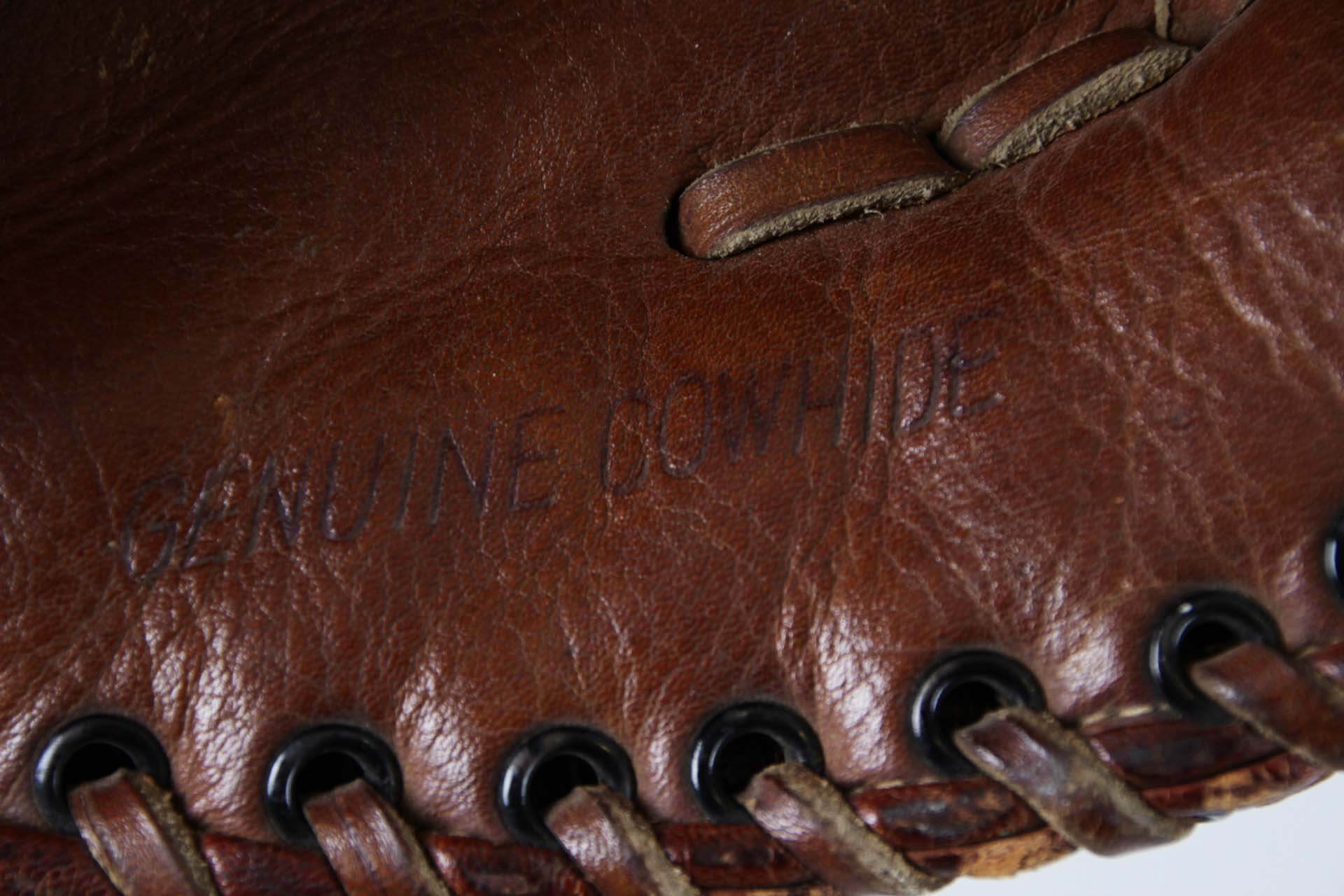 194855 Vintage First Baseman Baseball Glove Mitt Memorabilia Expert