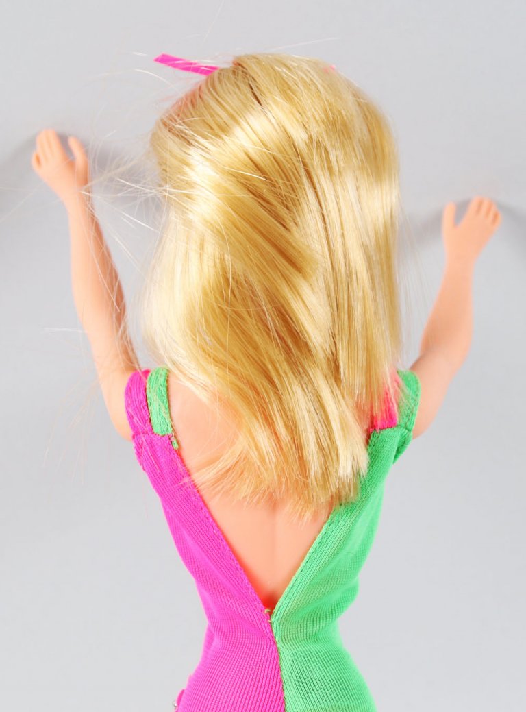 ANCIENNE POUPÉE BARBIE maillot de bain MATTEL Vintage 1976 boucle façon